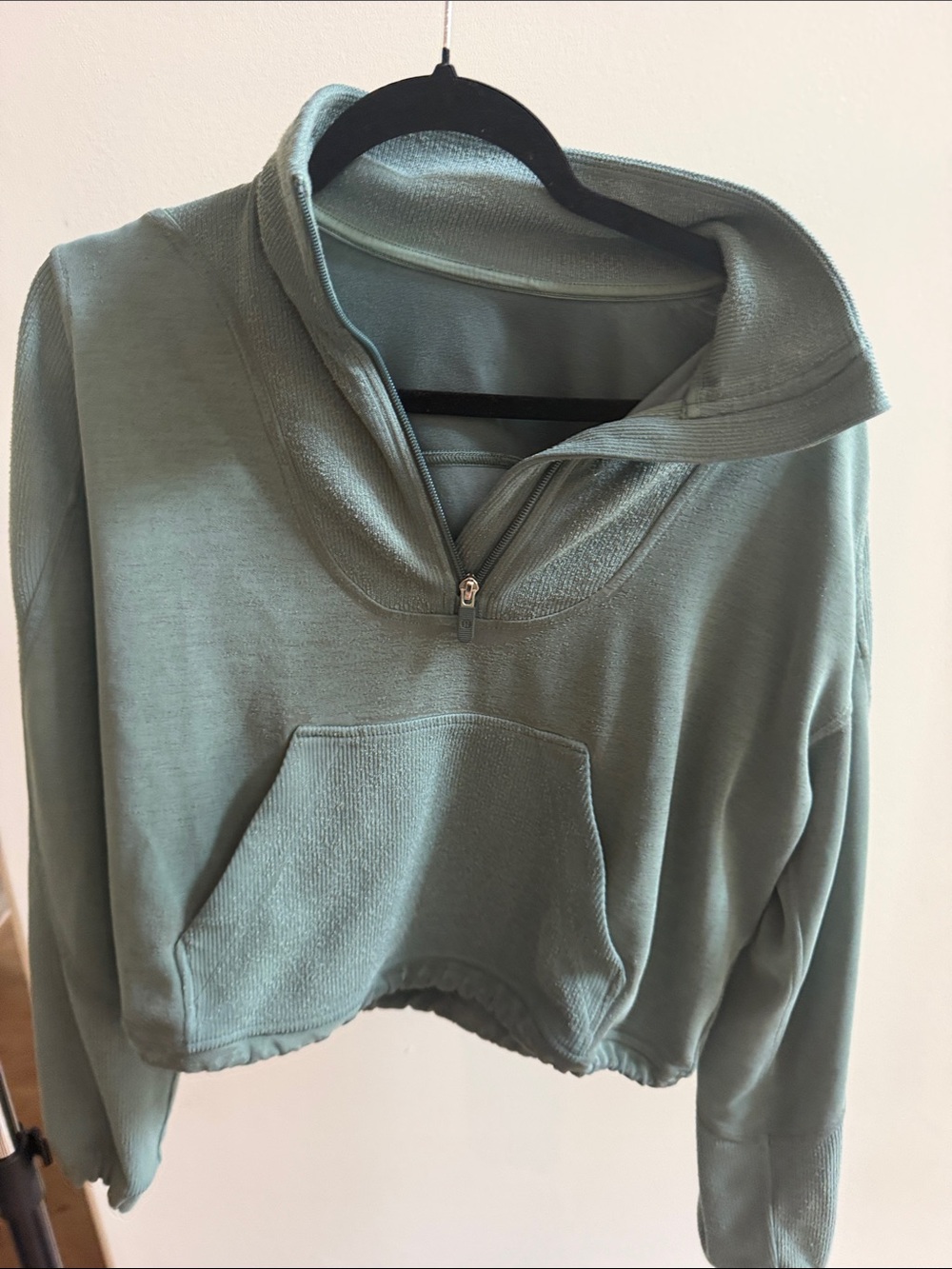 lululemon athletica Cropped Half-Zip Hoodie in Sage Green